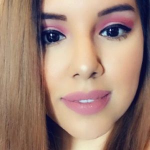 Meet your Posher, Jacqueline